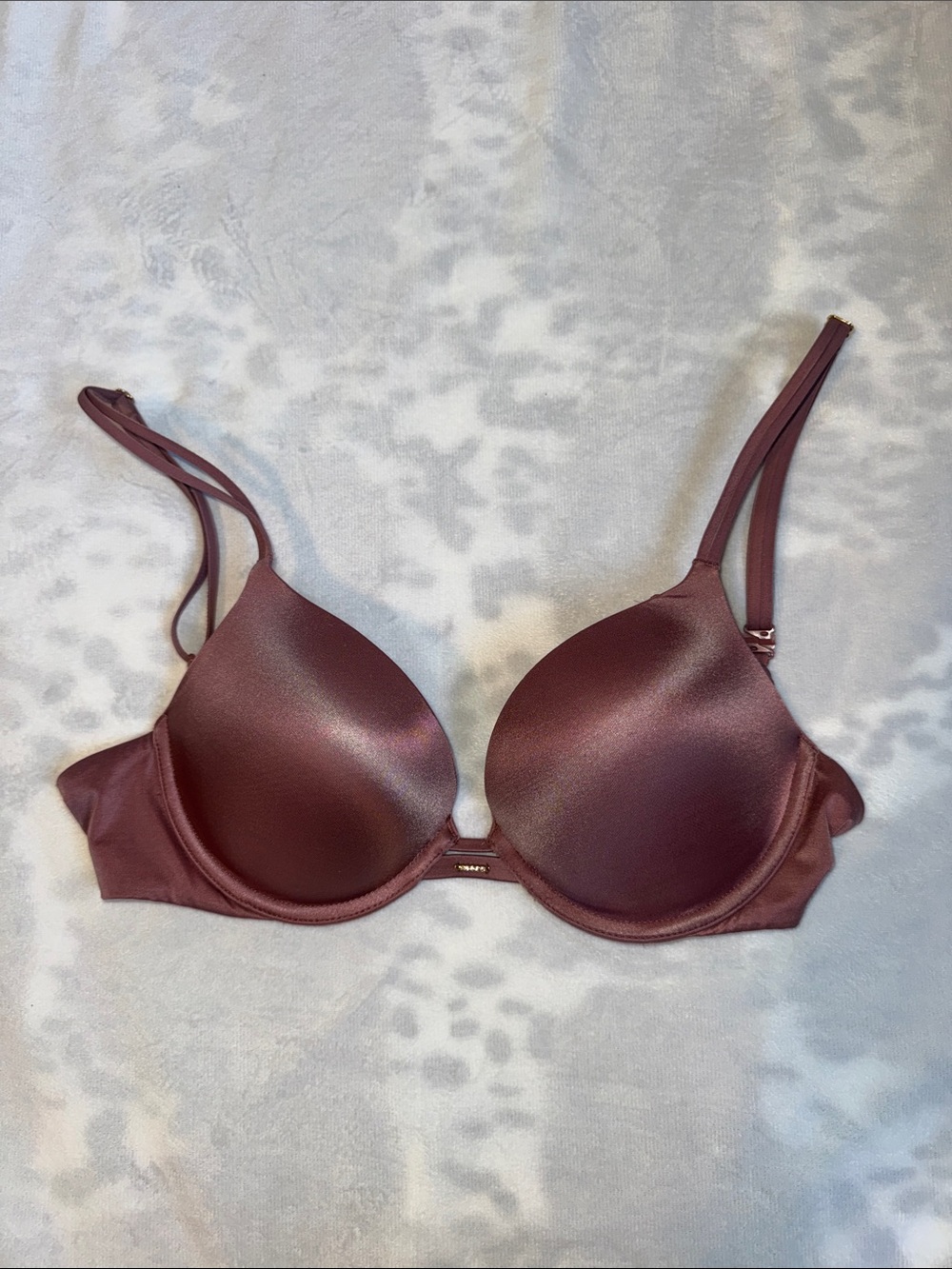 Victoria's Secret Smooth Molded Bra in Rose Pink
